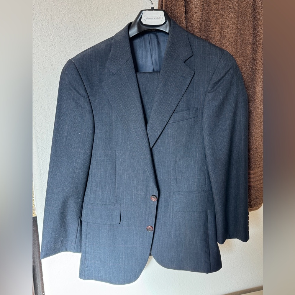 Chaps Dark Gray (Charcoal) Suit 36S